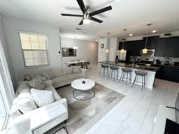 Storey Lake 4Bed Villa Close to Disney | Pool, BBQ - Image 3