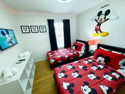 Regal Oaks Resort | Near Disney & Old Town - Image 2