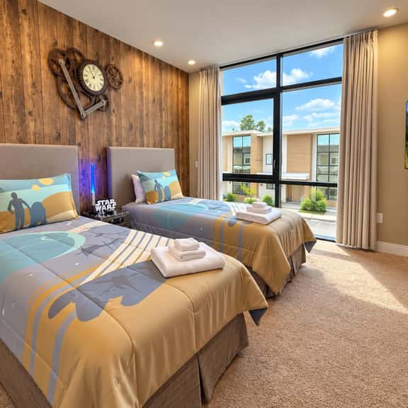 Stay Near Disney Magic | Gorgeous 4BR Villa w BBQ - Image 1