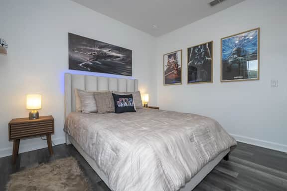 Mickey & Star Wars 3bed Condo close to Disney! | Pool On-Site - Image 4