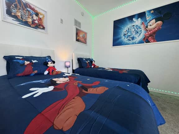 Amazing 2bed Condo Close to Disney | Resort Pool & Hot Tub - Image 2