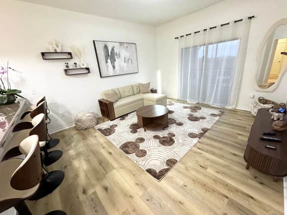 Enchanted 2BR Condo Close to Disney | Resort Pool & Hot Tub - Image 4