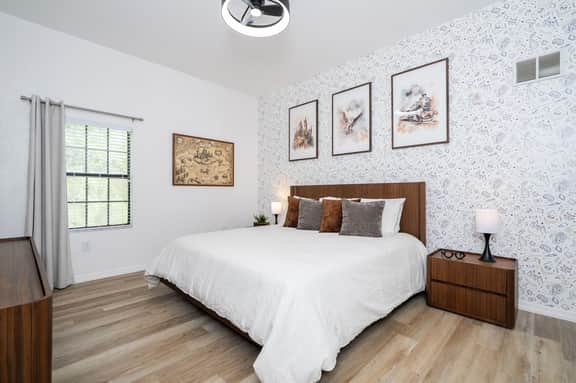 2BR Harry Potter & Mickey Gated Condo near Disney - Image 5