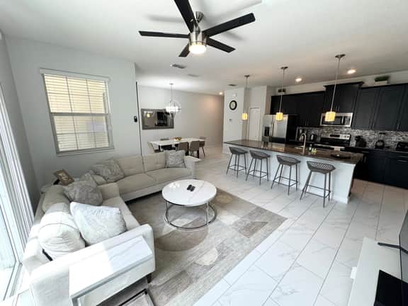 Storey Lake 4Bed Villa Close to Disney | Pool, BBQ - Image 3